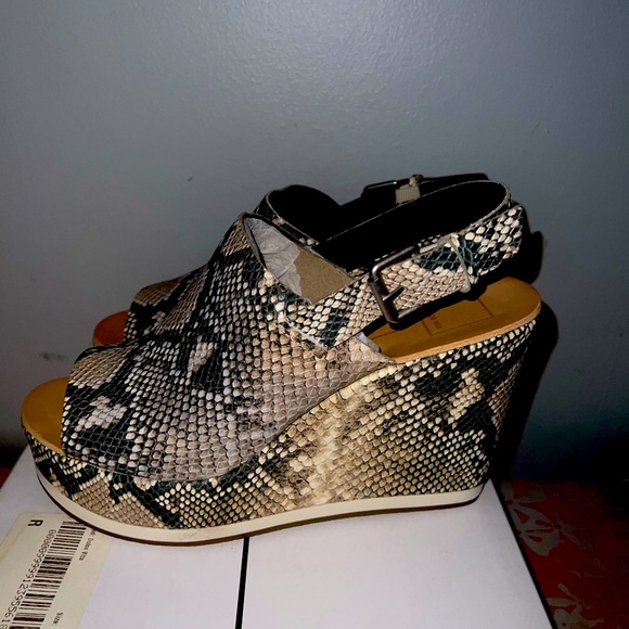 Dolce Vita Shan Black/white snakeskin Platform wedges Size 10. BRAND NEW - Picture 2 of 4